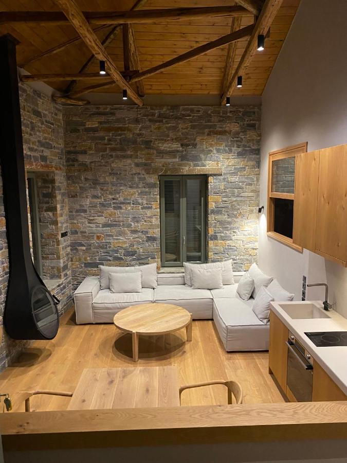 Ej Boutique Suites Miliá Kültér fotó