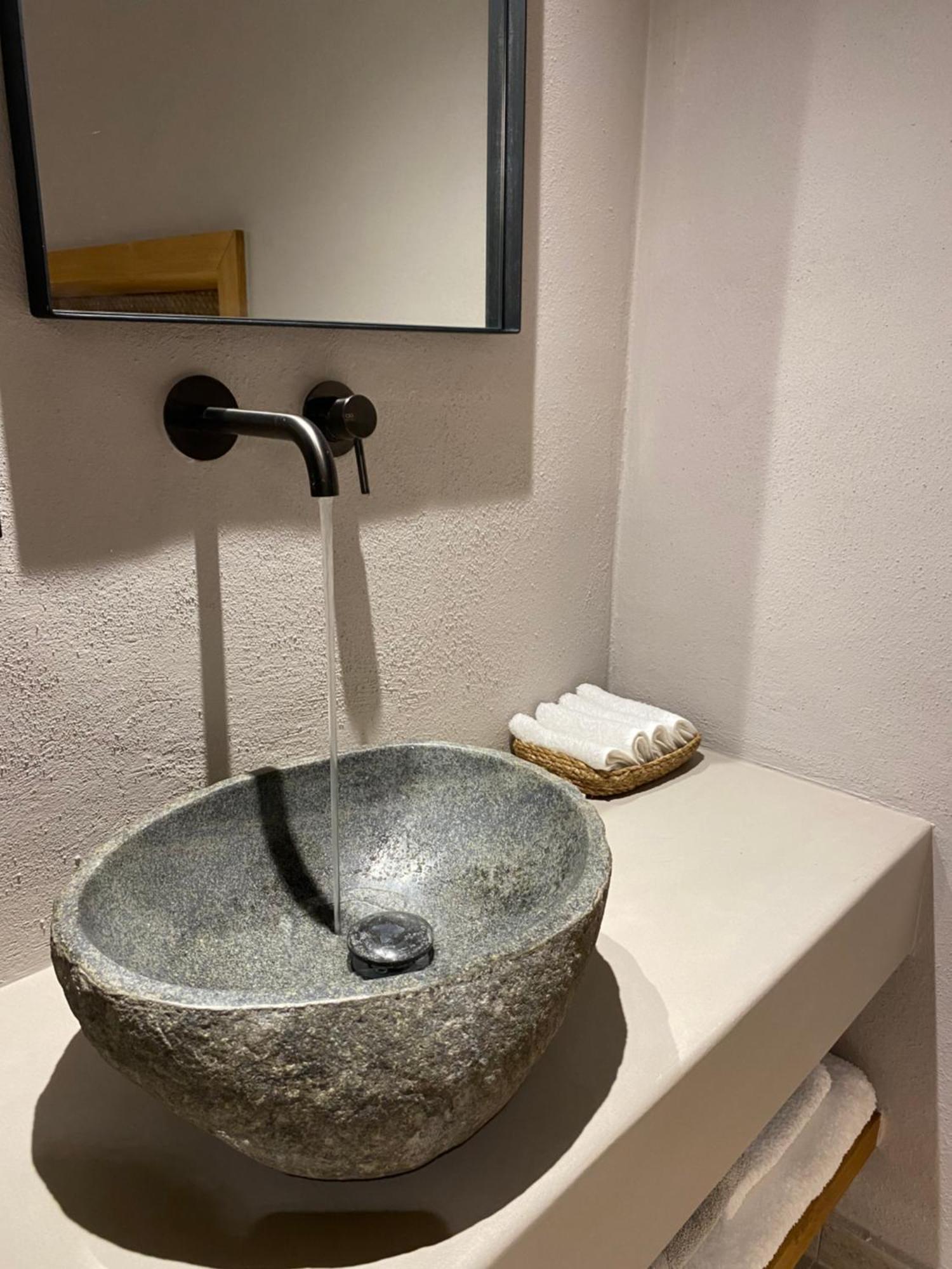 Ej Boutique Suites Miliá Kültér fotó
